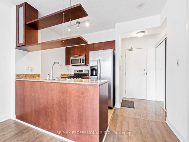 2708 - 5 Mariner Terr