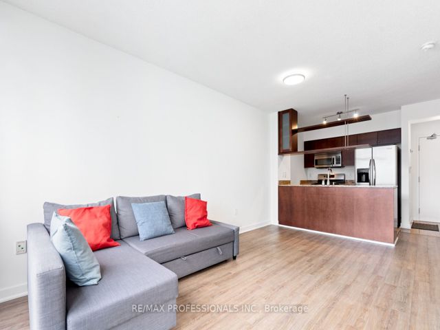 2708 - 5 Mariner Terr