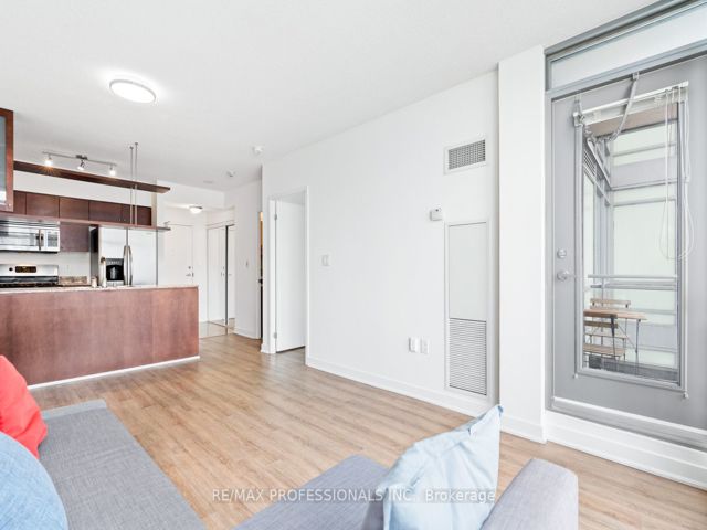 2708 - 5 Mariner Terr