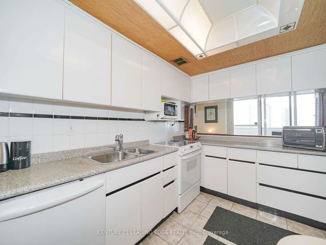 1603 - 3303 Don Mills Rd