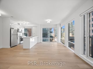 1016 - 50 John St