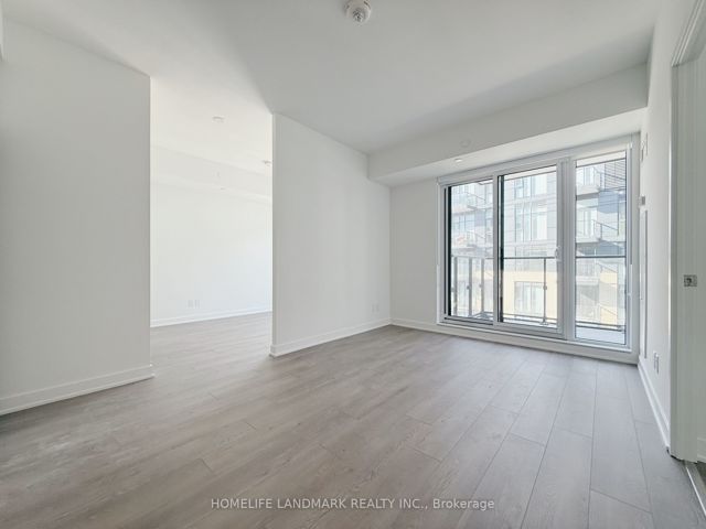 1410 - 543 Richmond St W
