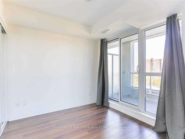 1108 - 2015 Sheppard Ave E