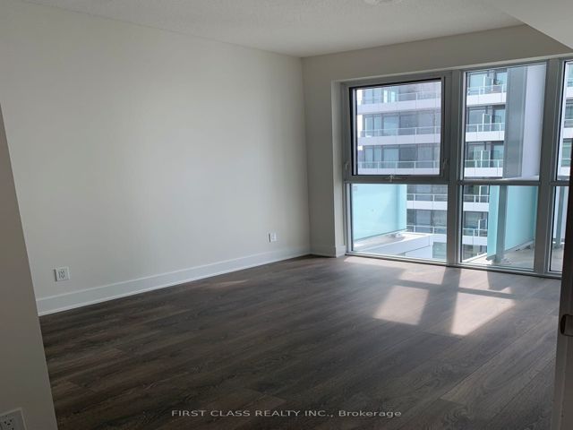 1001 - 188 Fairview Mall Dr