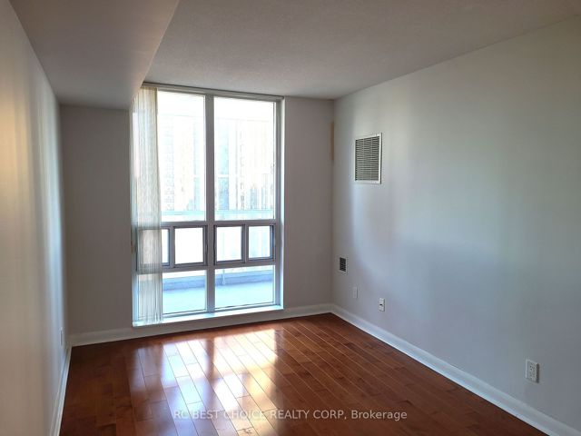 903 - 4968 Yonge St