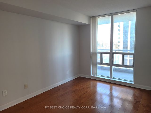 903 - 4968 Yonge St