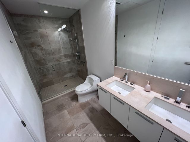 LPH5406 - 50 Charles St E
