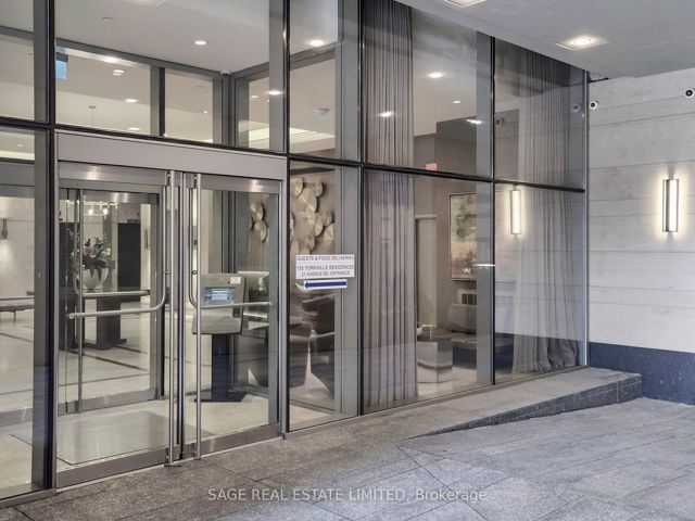 3016 - 155 Yorkville Ave