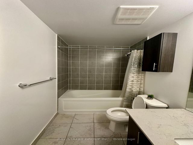 330 - 7 Kenaston Gdns