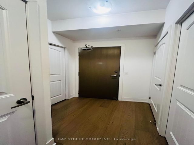 330 - 7 Kenaston Gdns