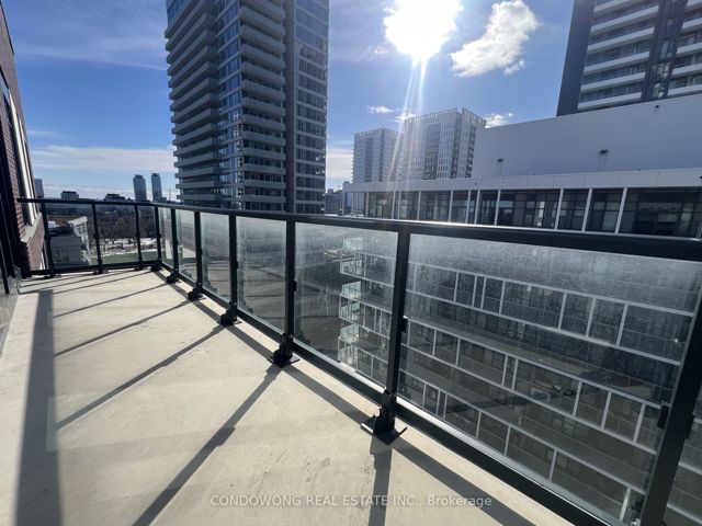 1116 - 35 Tubman Ave