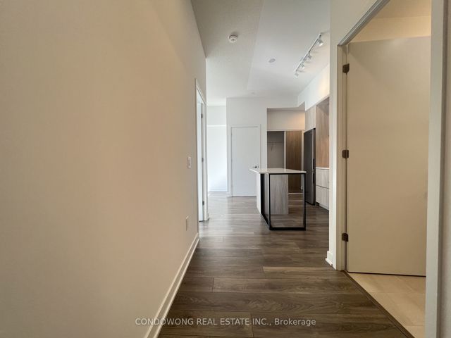 1116 - 35 Tubman Ave