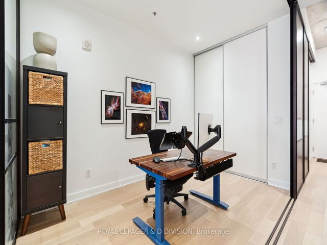 207 - 8 Dovercourt Rd