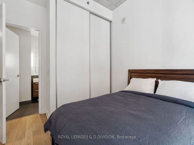 207 - 8 Dovercourt Rd
