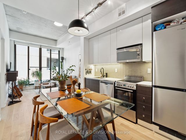 207 - 8 Dovercourt Rd