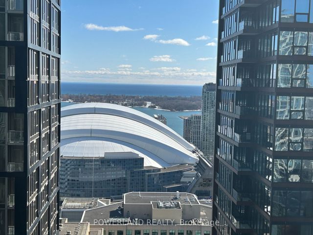 4011 - 125 Blue Jays Way