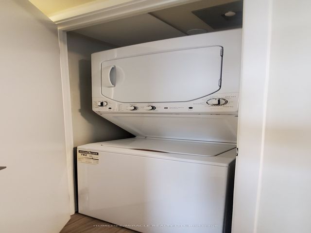 422 - 38 Monte Kwinter Crt