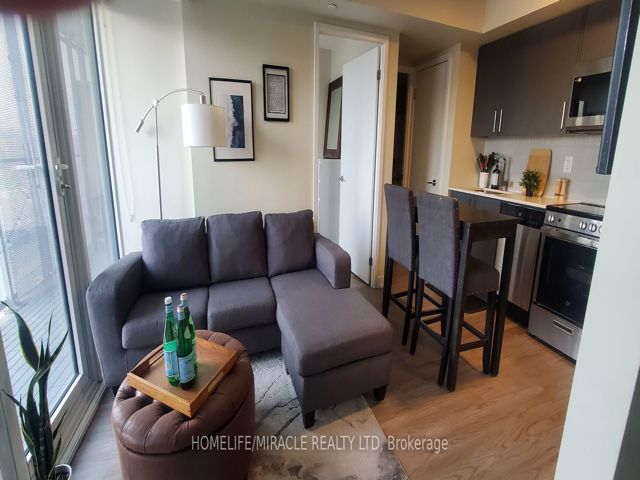 422 - 38 Monte Kwinter Crt