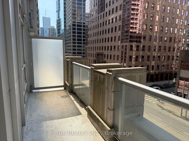 310 - 761 Bay St