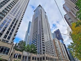 310 - 761 Bay St