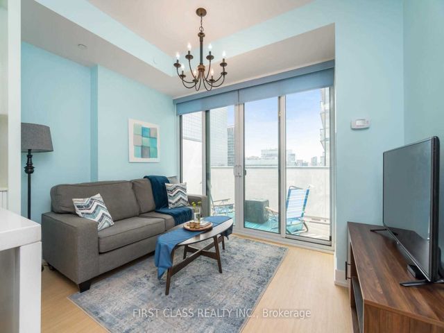 2313 - 7 Grenville St