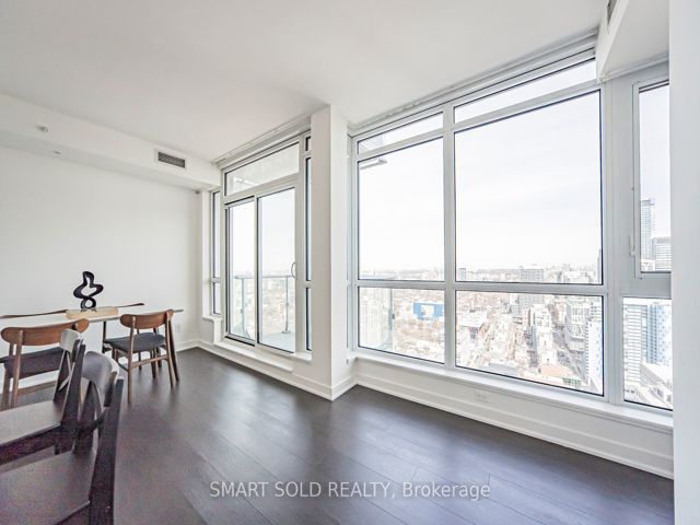 3701 - 30 Nelson St