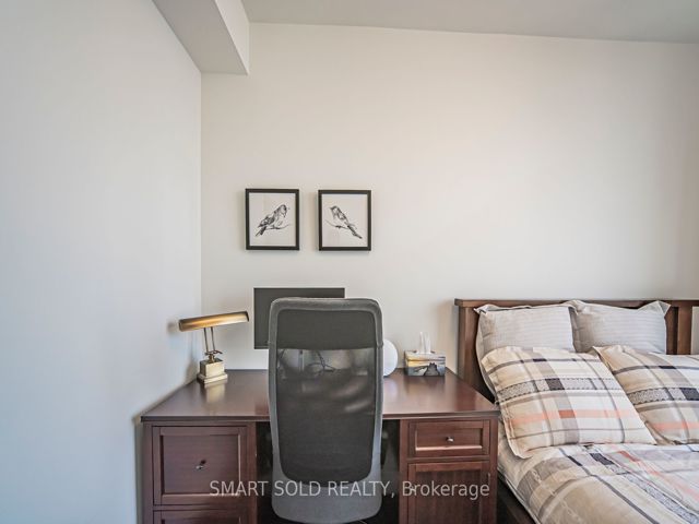 3701 - 30 Nelson St