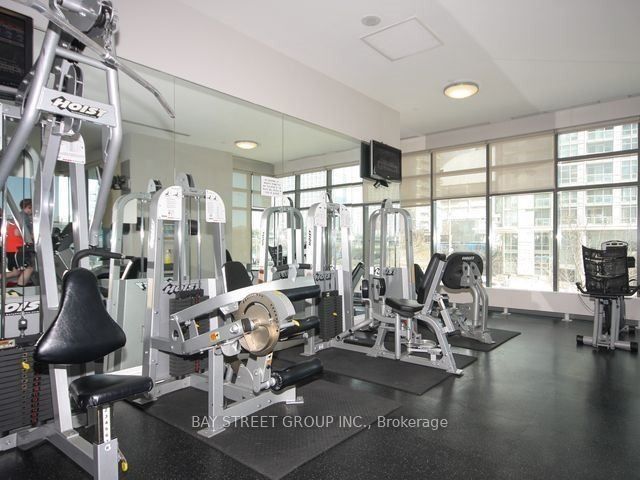 3912 - 11 Brunel Crt