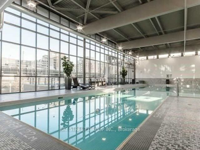 3912 - 11 Brunel Crt