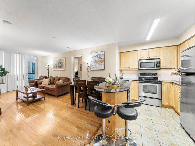 317 - 509 Beecroft Rd