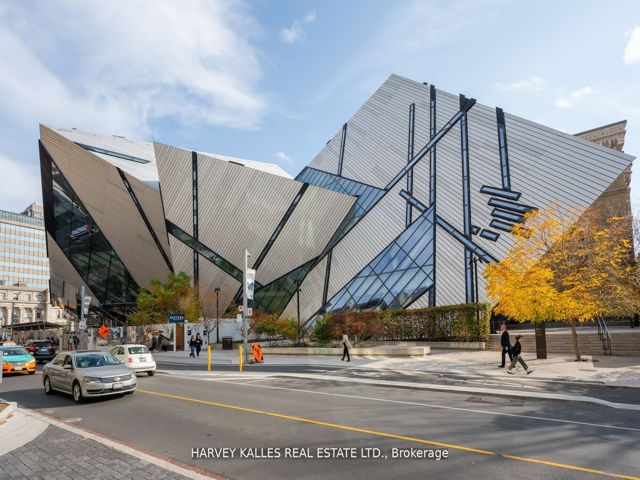 2901 - 35 Hayden St