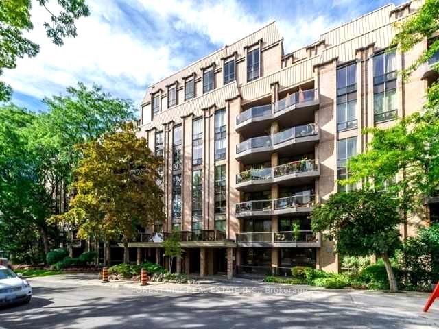 402 - 350 Lonsdale Rd