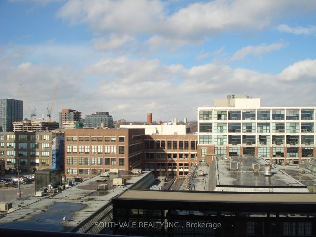 624 - 5 Hanna Ave