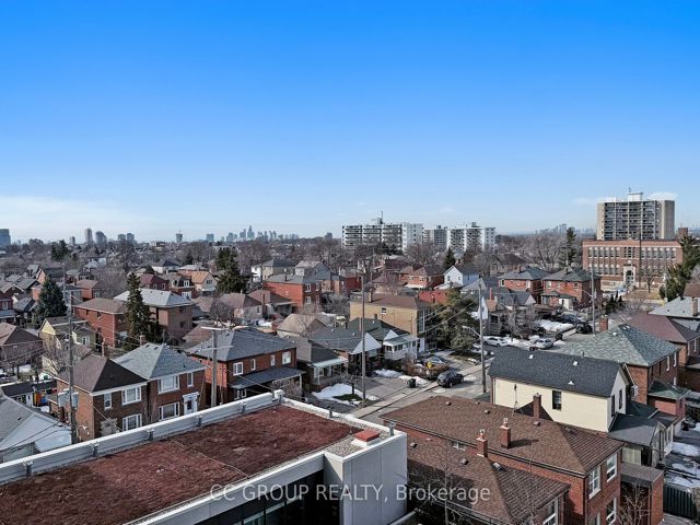 608 - 1603 Eglinton Ave W