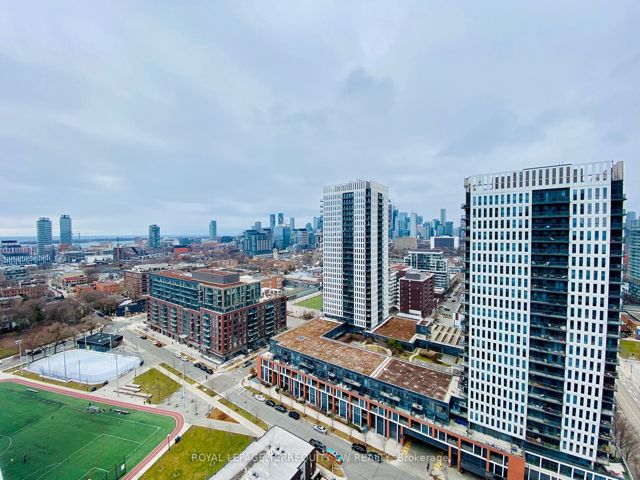 2111 - 20 Tubman Ave