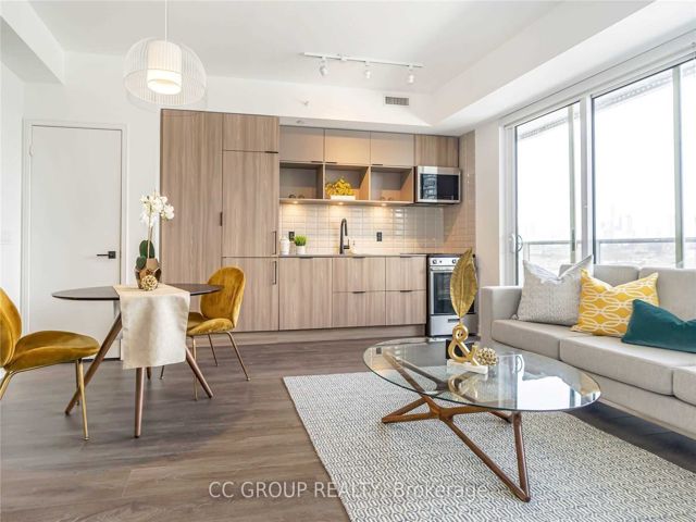 1017 - 60 Tannery Rd