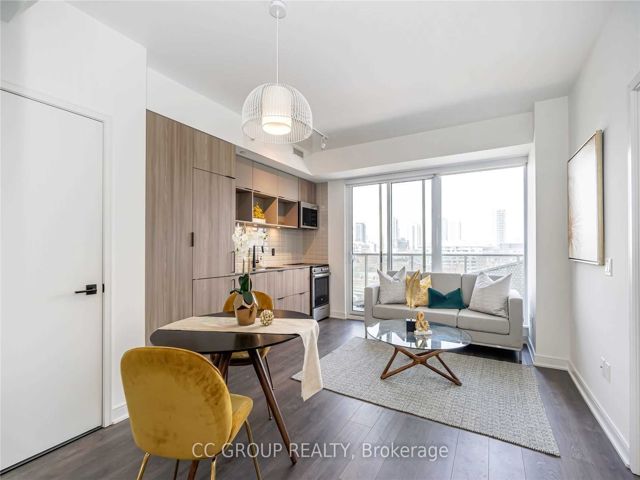 1017 - 60 Tannery Rd