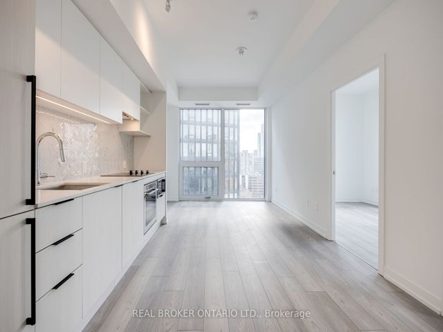 2006 - 82 Dalhousie St