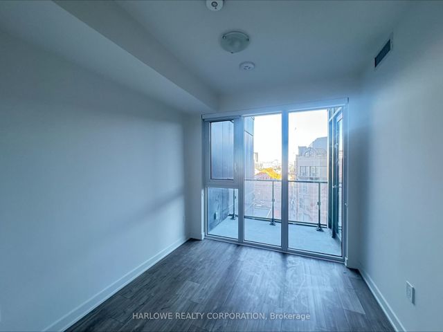 808 E - 70 Princess St