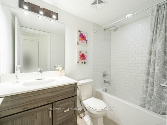 403 - 28 Ted Rogers Way
