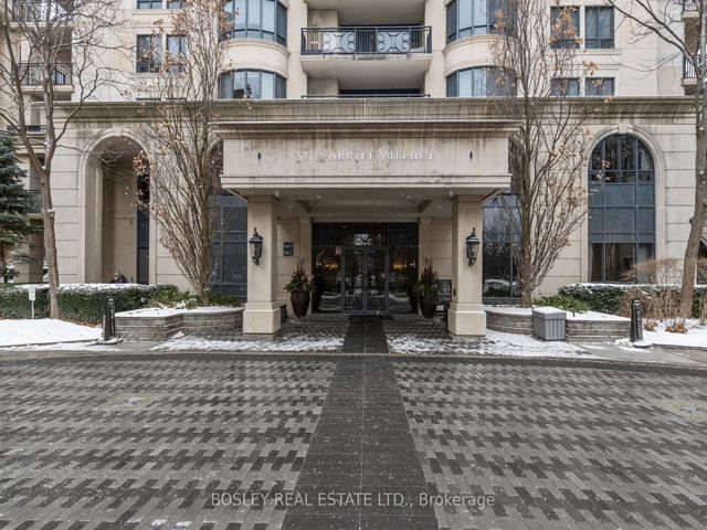 1003C - 662 Sheppard Ave E