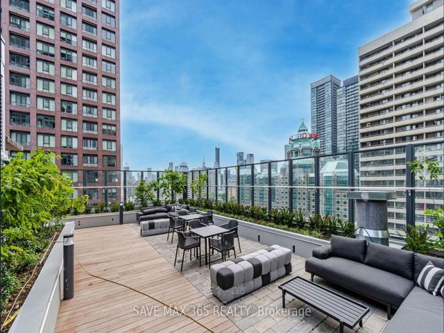 2503 - 395 Bloor St E