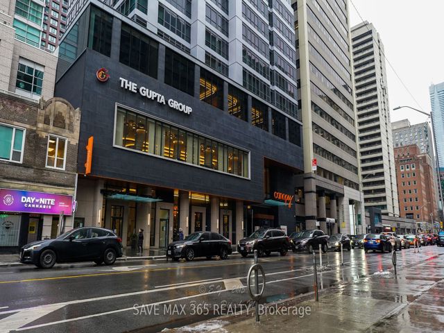 2503 - 395 Bloor St E
