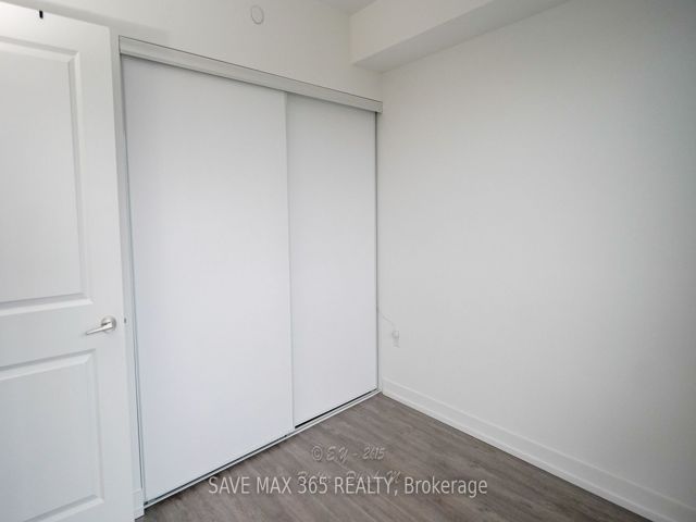 2503 - 395 Bloor St E