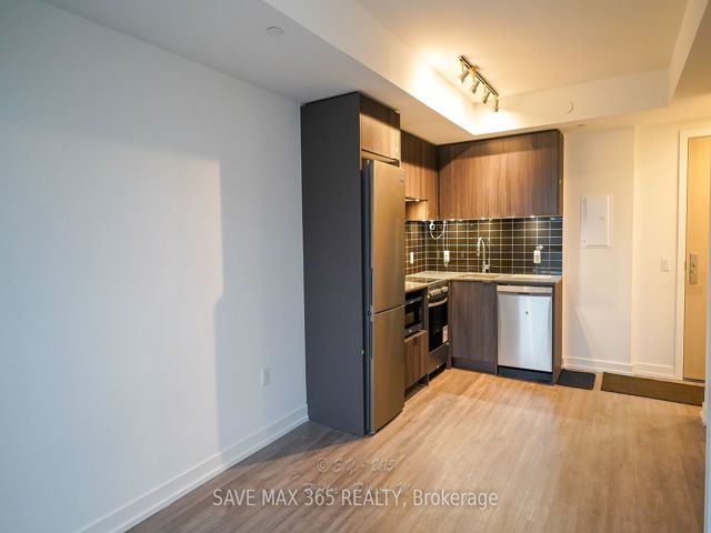 2503 - 395 Bloor St E