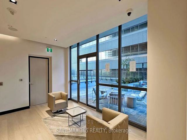2503 - 395 Bloor St E