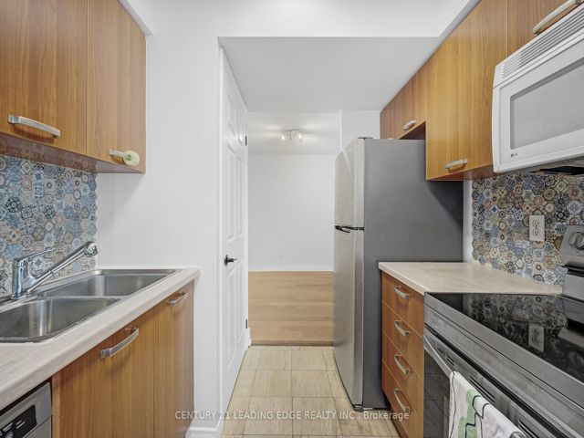 905 - 55 Harrison Garden Blvd