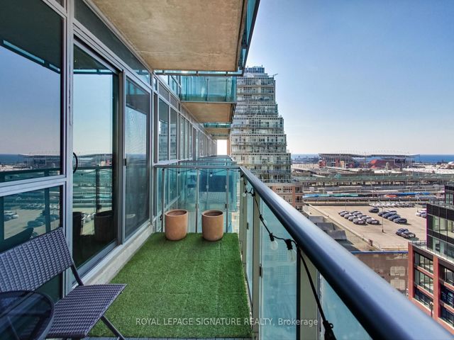 1209 - 69 Lynn Williams St