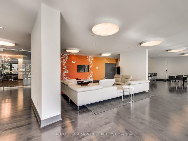1209 - 69 Lynn Williams St