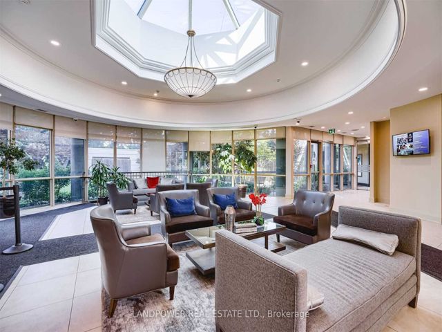 1110 - 28 Harrison Garden Blvd